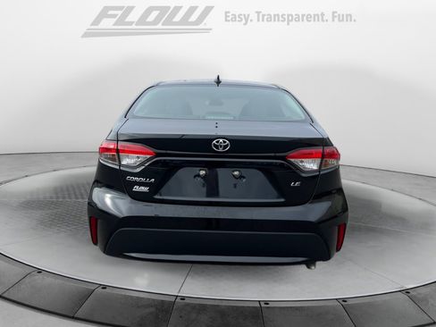 Used 2021 Toyota Corolla LE image 8