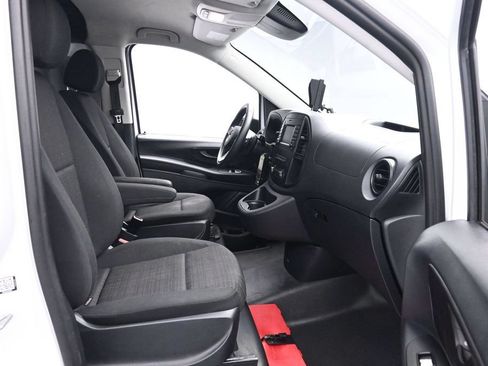 Used 2019 Mercedes-Benz Metris image 19