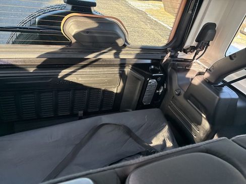 Used 2021 Jeep Wrangler Unlimited Sport image 18