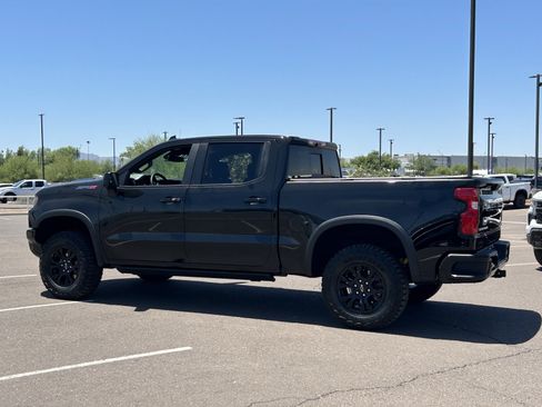 Certified 2025 Chevrolet Silverado 1500 ZR2 AWD/4WD image 3