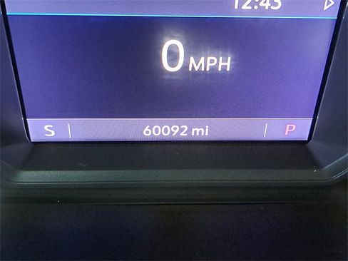 Used 2021 GMC Sierra 1500 Elevation w/ Preferred Package image 19