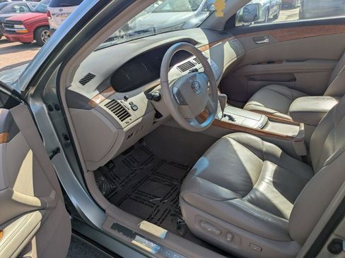 Used 2005 Toyota Avalon XLS FWD image 10