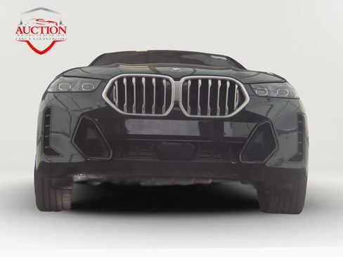 Used 2026 BMW X6 xDrive40i AWD/4WD image 5