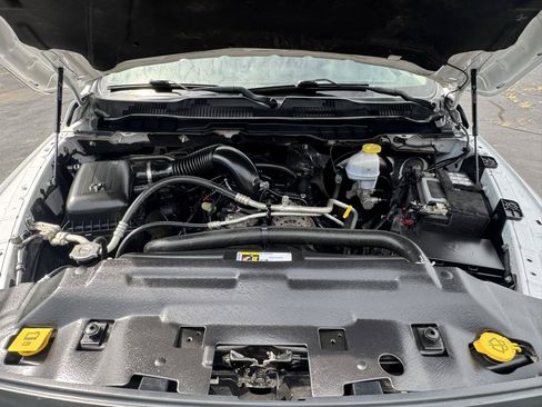 Used 2022 RAM 1500 Tradesman AWD/4WD image 11
