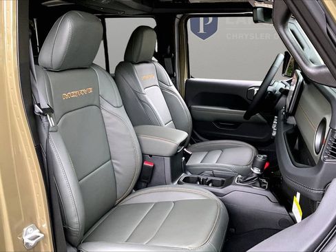 New 2026 Jeep Gladiator Mojave AWD/4WD image 23