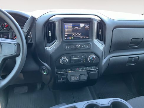 Used 2024 Chevrolet Silverado 1500 Custom Trail Boss w/ LPO, Dark Essentials Package AWD/4WD image 13