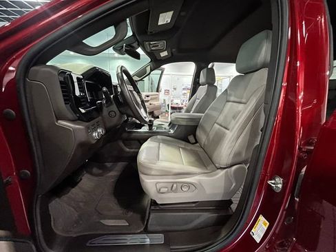 Used 2023 GMC Sierra 1500 SLT w/ SLT Premium Plus Package AWD/4WD image 12