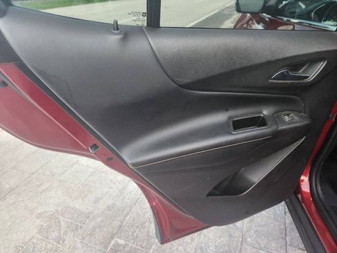 Used 2018 Chevrolet Equinox Premier AWD/4WD image 33