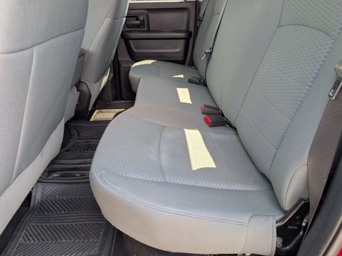 Used 2014 RAM 1500 Express RWD image 8