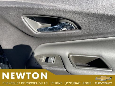 Used 2024 Chevrolet Equinox LT w/ LPO, Floor Liner Package FWD image 30