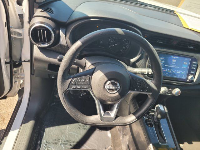Certified 2023 Nissan Kicks SV FWD image 30