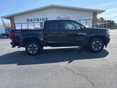 Used 2022 Chevrolet Colorado Z71 image 10