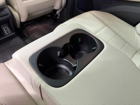 Used 2020 Mercedes-Benz GLE 350 4MATIC image 26