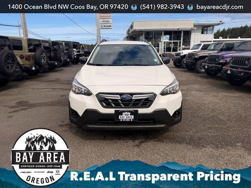 Used 2021 Subaru Crosstrek 2.0i AWD/4WD image 2