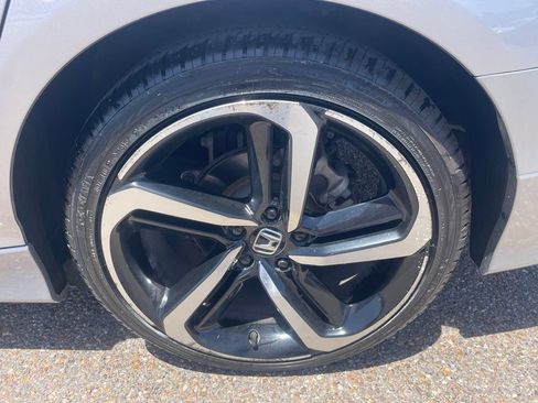 Used 2022 Honda Accord Sport image 17