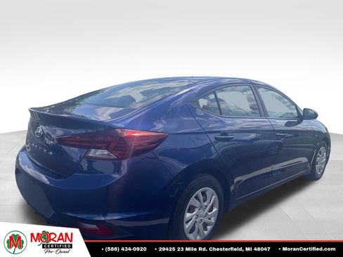 Used 2020 Hyundai Elantra SE FWD image 4