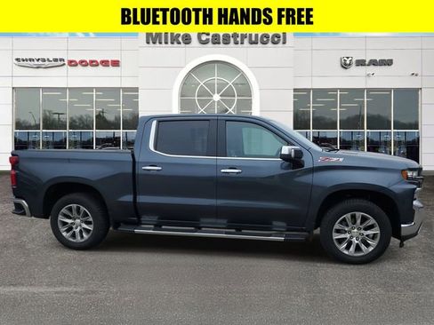 Used 2020 Chevrolet Silverado 1500 LTZ w/ LTZ Premium Package image 3
