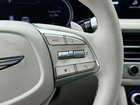 New 2026 Genesis G70 2.5T Prestige image 20