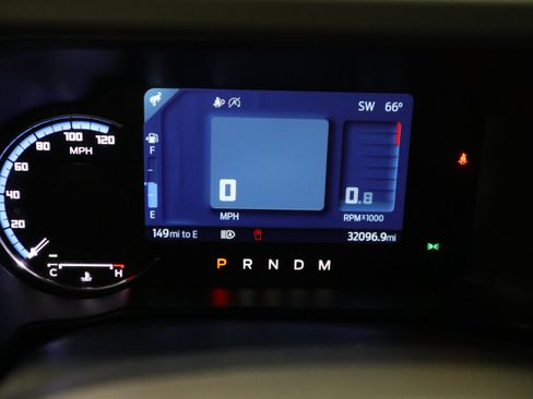 Used 2023 Ford Bronco 2-Door w/ Sasquatch Package AWD/4WD image 16