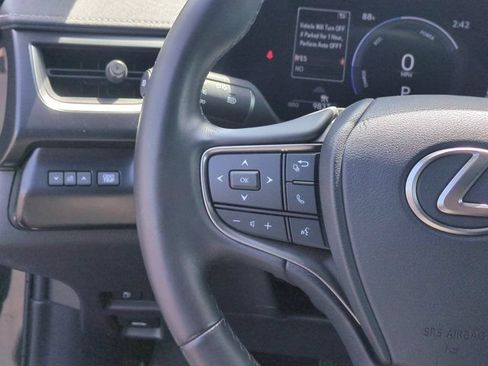 Used 2025 Lexus UX 300h FWD w/ Accessory Package (Z2) image 18