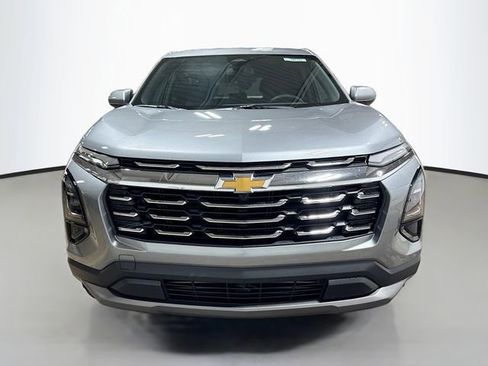 New 2026 Chevrolet Equinox LT FWD image 3
