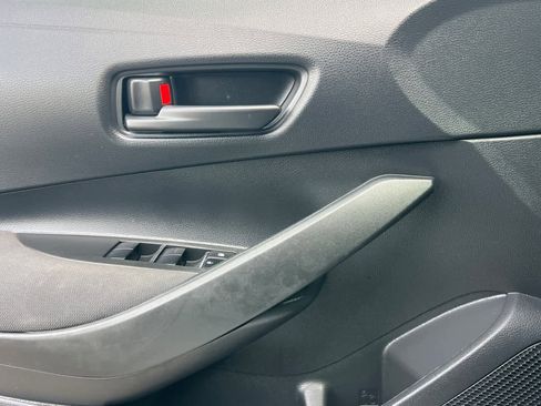 Used 2023 Toyota Corolla LE w/ Carpet Mat Package (TMS) image 13