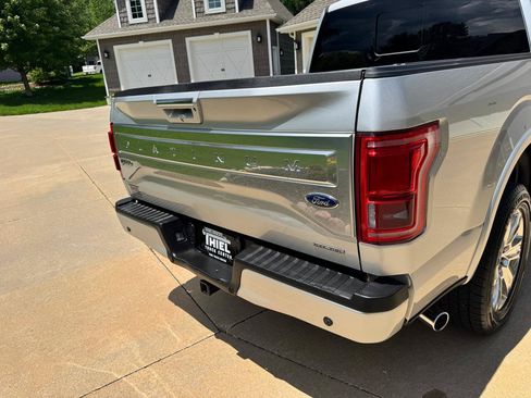 Used 2016 Ford F150 Platinum w/ Equipment Group 701A Luxury AWD/4WD image 39