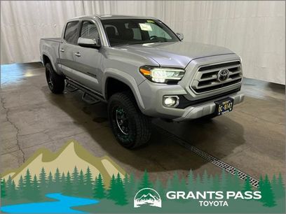 Used 2022 Toyota Tacoma Limited w/ Black Out Package (TMS)