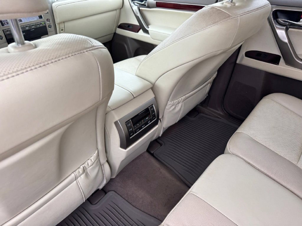 Used 2019 Lexus GX 460 Premium w/ Premium Package AWD/4WD image 12
