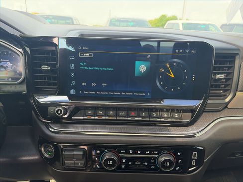 Used 2024 Chevrolet Silverado 1500 ZR2 w/ ZR2 Bison Edition AWD/4WD image 18