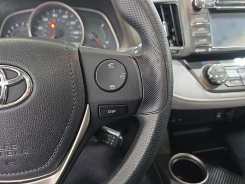 Used 2015 Toyota RAV4 XLE AWD/4WD image 15