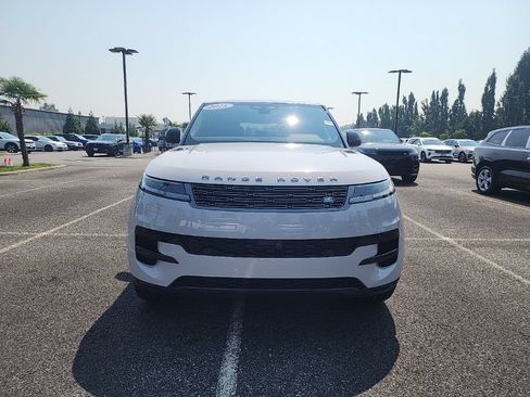 Certified 2025 Land Rover Range Rover Sport SE AWD/4WD image 9