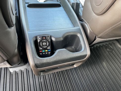 Used 2018 Honda Odyssey Elite image 36