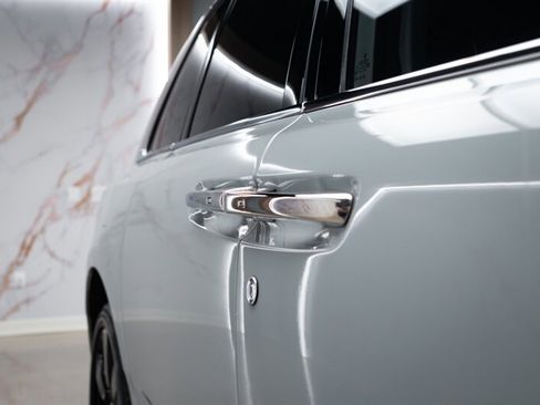 Used 2020 Rolls-Royce Cullinan AWD/4WD image 20