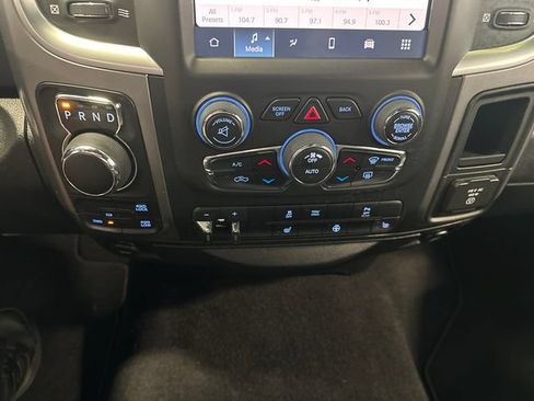 Used 2023 RAM 1500 Warlock AWD/4WD image 22