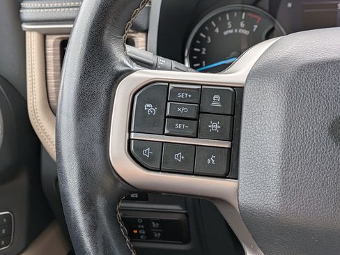 Used 2024 Ford Expedition Limited AWD/4WD image 19