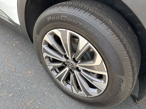 Used 2025 Buick Envision Preferred AWD/4WD image 30