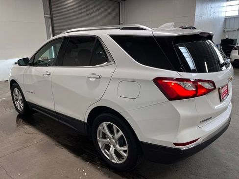 Used 2021 Chevrolet Equinox Premier FWD image 5