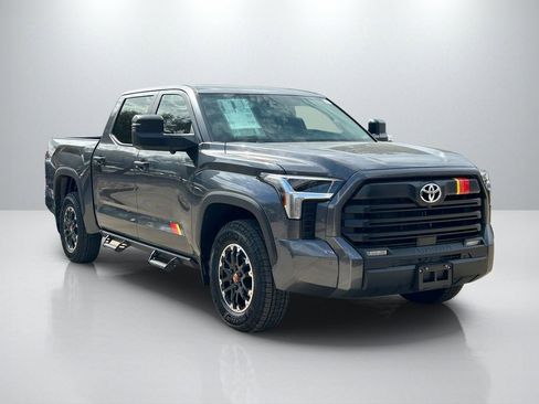 New 2026 Toyota Tundra Limited AWD/4WD image 3