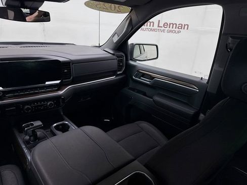 Used 2025 Chevrolet Silverado 1500 RST AWD/4WD image 26