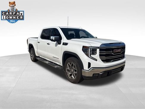 Used 2023 GMC Sierra 1500 SLT w/ SLT Premium Package image 8