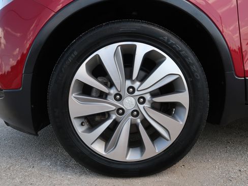 Used 2018 Buick Encore Preferred FWD image 38