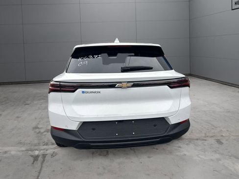 New 2026 Chevrolet Equinox EV LT image 3