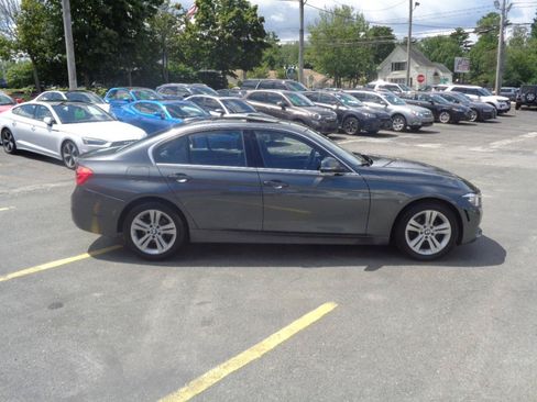 Used 2017 BMW 330i xDrive Sedan AWD/4WD image 15