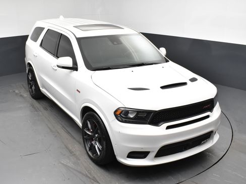 Used 2018 Dodge Durango SRT w/ SRT Interior Appearance Group image 21