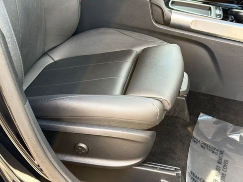 Used 2024 Mercedes-Benz GLB 250 GLB 250 image 13