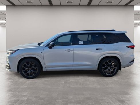 New 2026 Lexus TX 500h AWD image 3