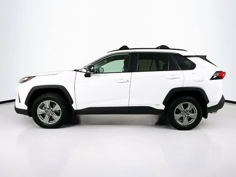 Used 2024 Toyota RAV4 LE AWD/4WD image 12