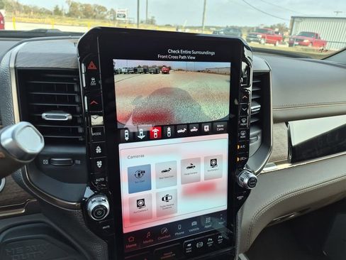 New 2026 RAM 2500 Limited image 25