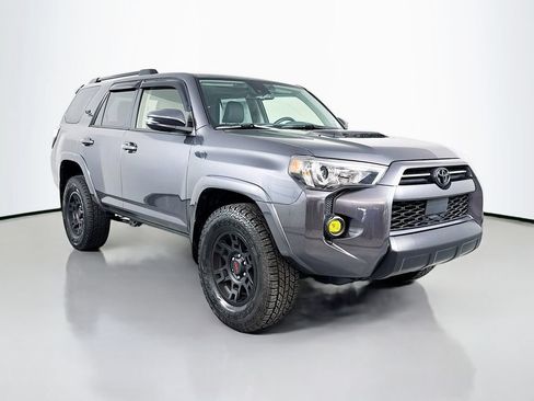 Used 2023 Toyota 4Runner TRD Off-Road Premium w/ Moonroof Package AWD/4WD image 4